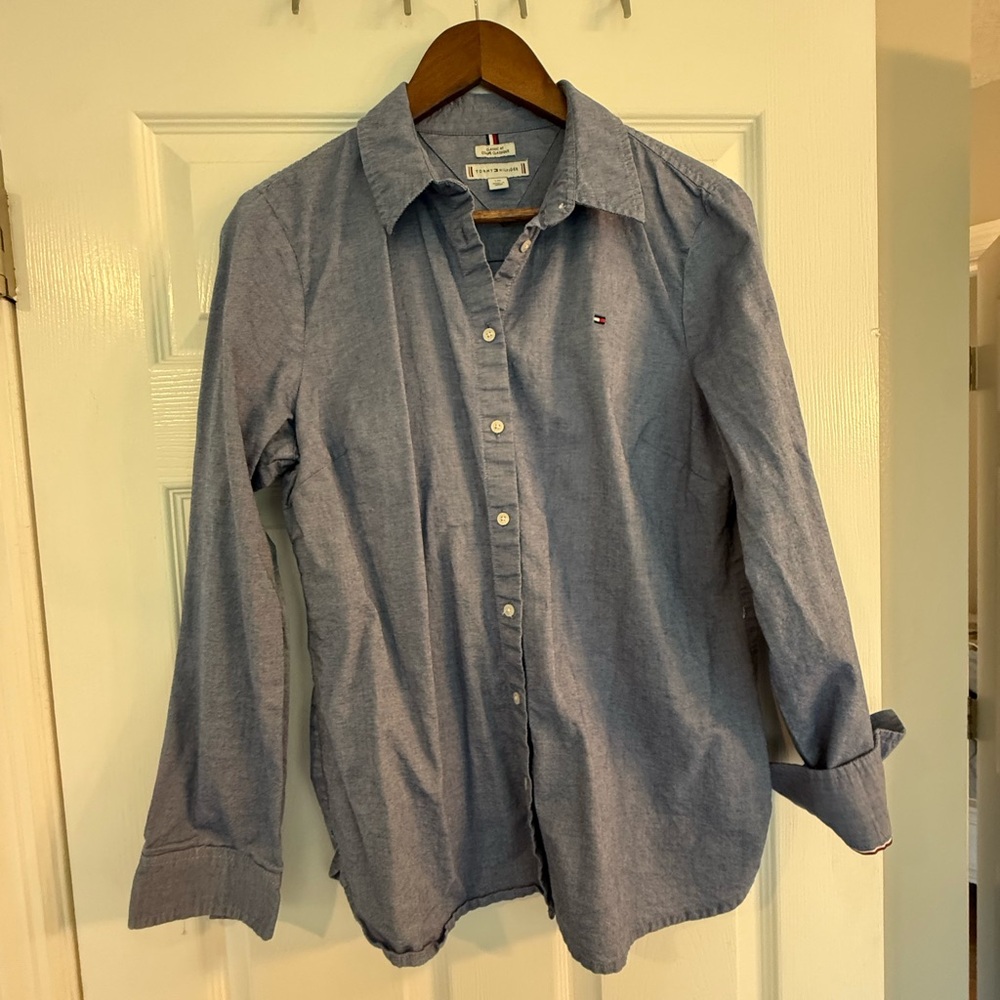 Tommy Hilfiger Chambray Button Down Shirt